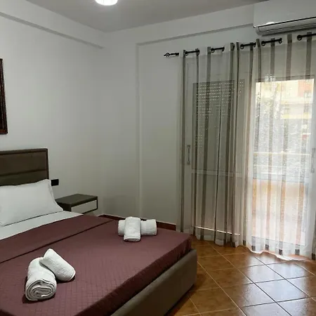 아파트 Albert Apartment Vlorë