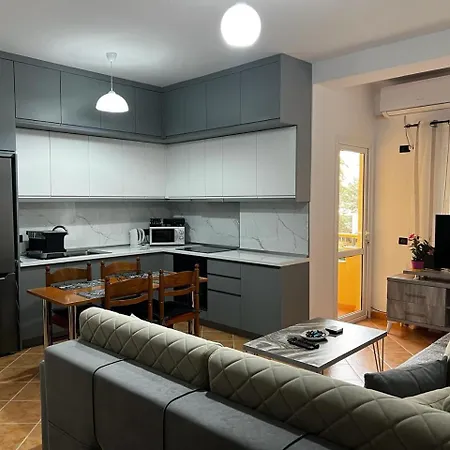 Albert Apartment 아파트